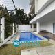Villa Istana Bunga Lembang Untuk 70 Orang